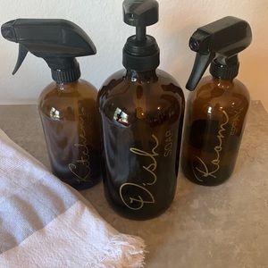 Kitchen storage vessels - Labeled kitchen soap, spray and cleaner.
